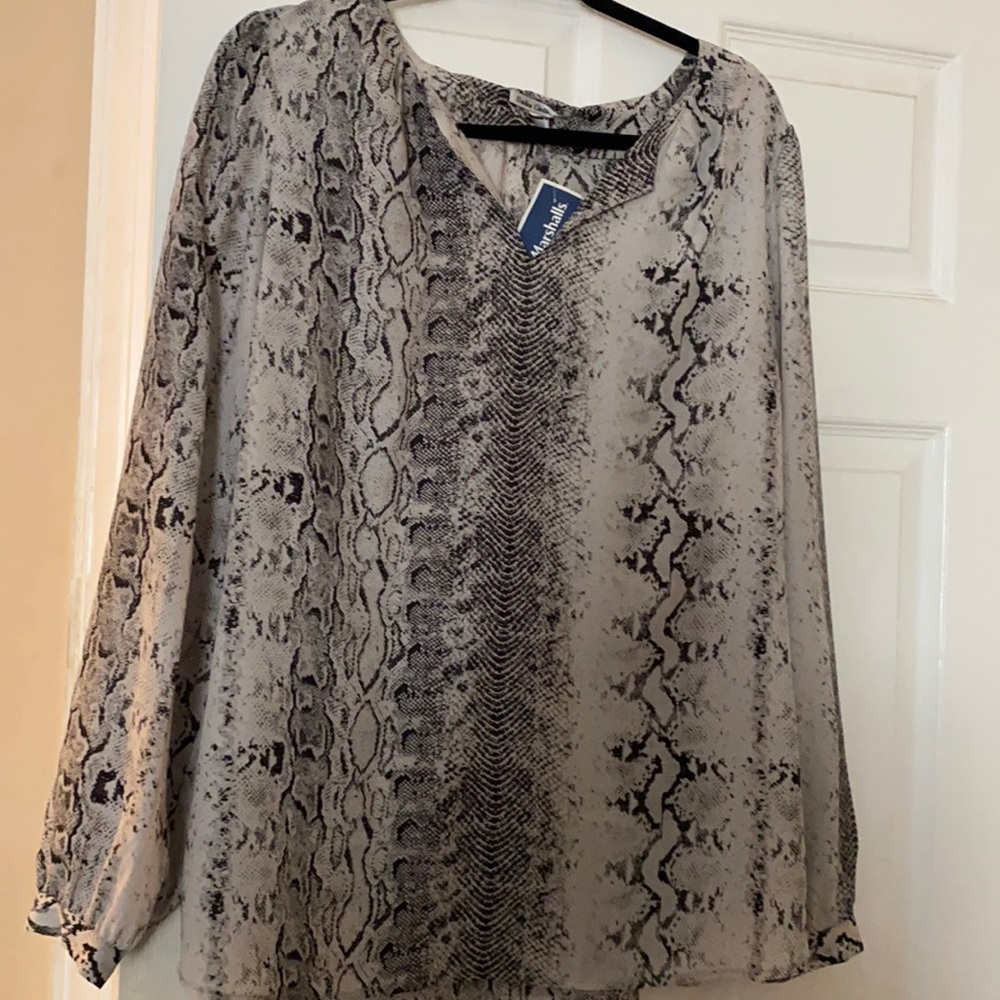 Beautiful snake skin pattern blouse